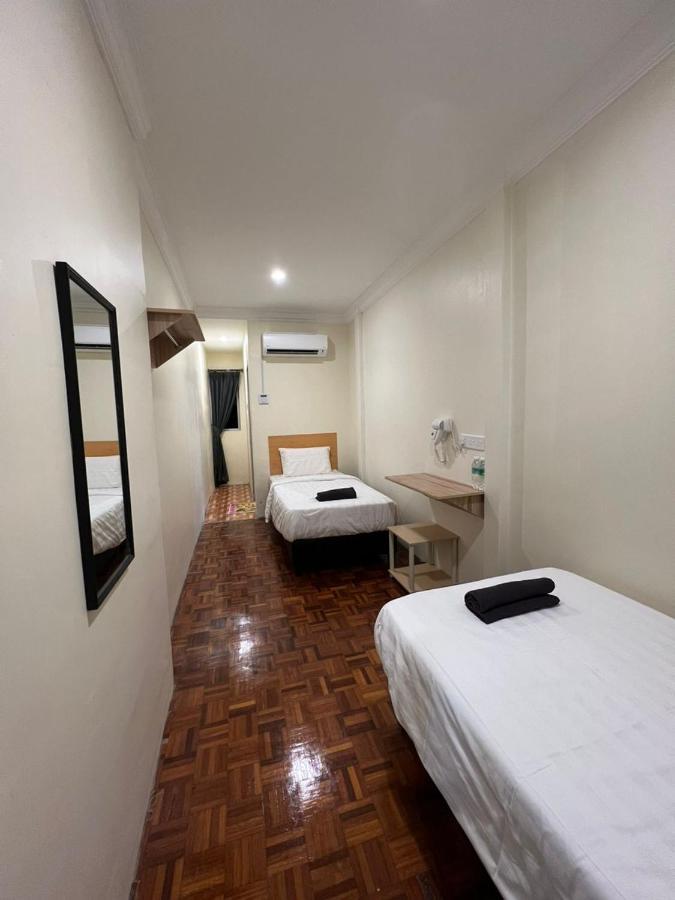 Homestay Suria Kuala Kangsar Exterior photo