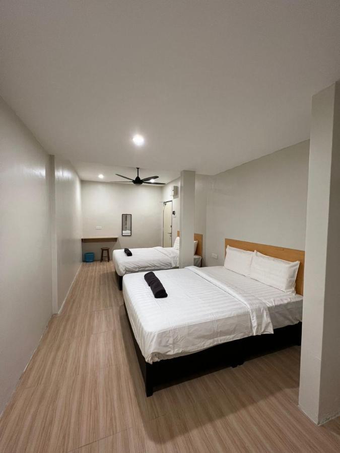Homestay Suria Kuala Kangsar Exterior photo